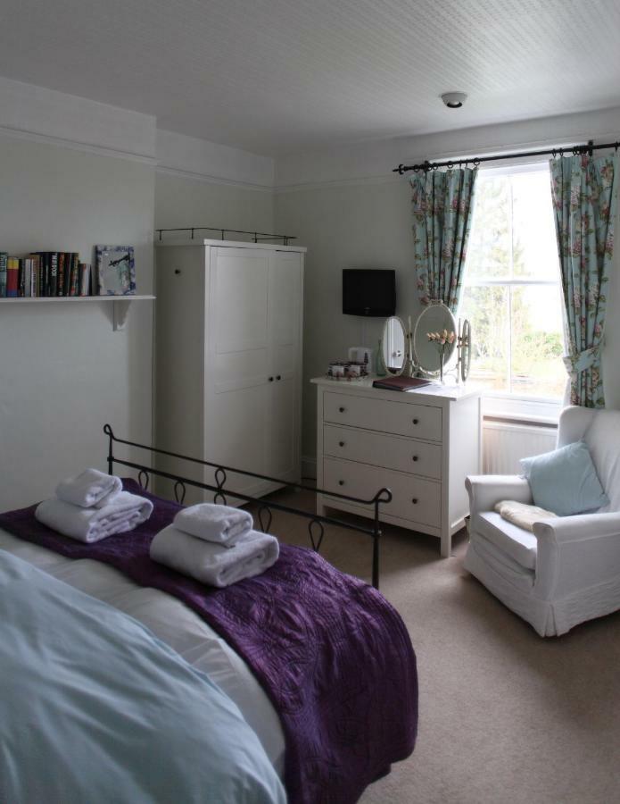 Winton House Bed & Breakfast สแตรทฟอร์ด อะพอน เอวอน ภายนอก รูปภาพ