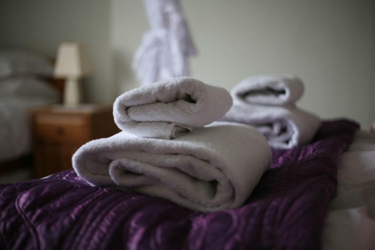 Winton House Bed & Breakfast สแตรทฟอร์ด อะพอน เอวอน ภายนอก รูปภาพ